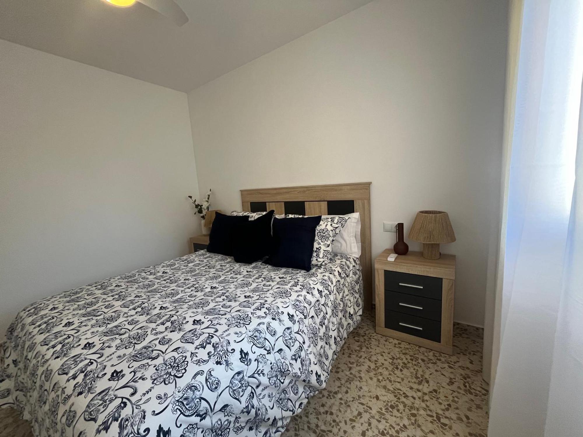 Love Rent4 Malaga Huelin Exterior photo