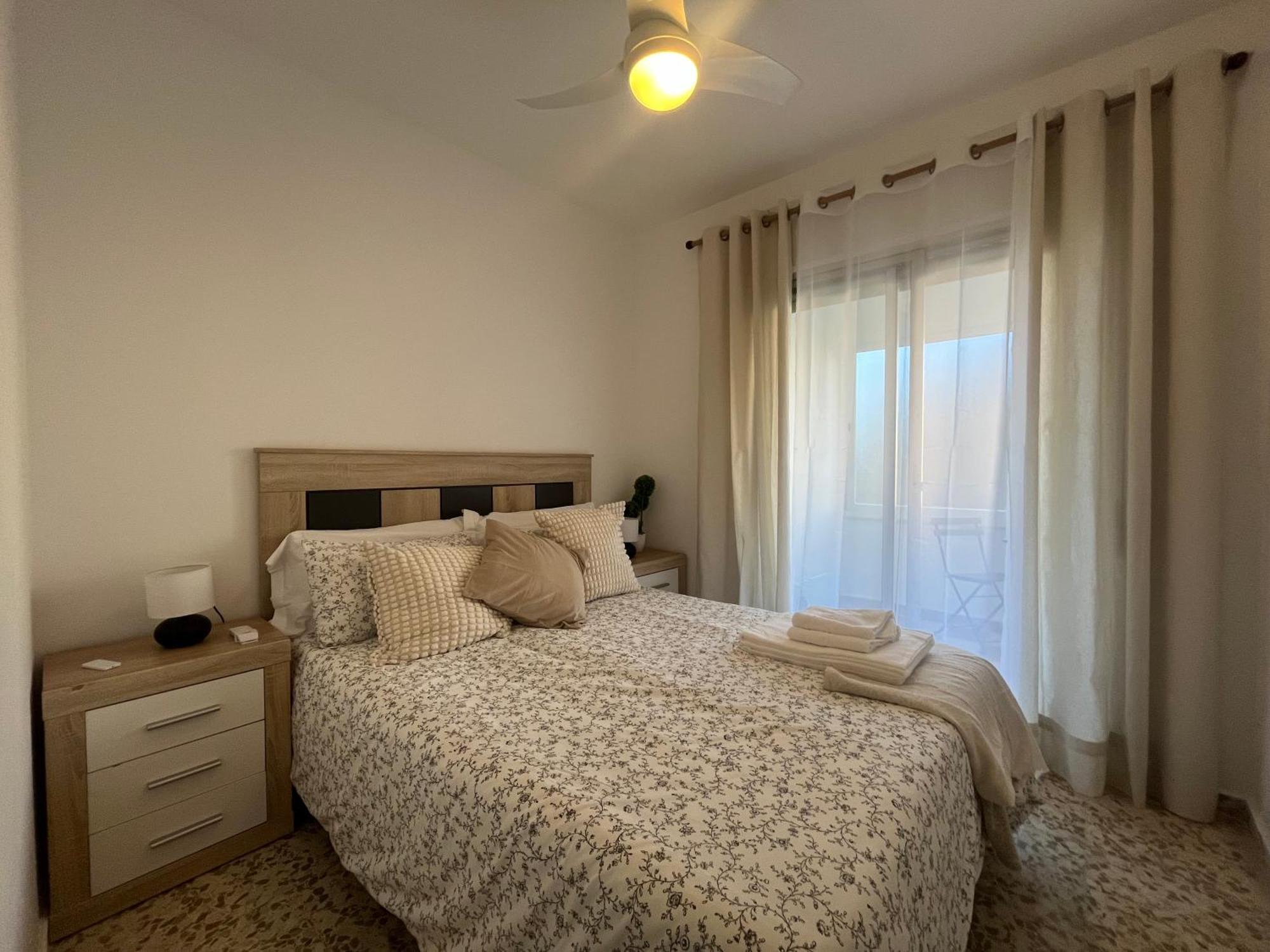Love Rent4 Malaga Huelin Exterior photo